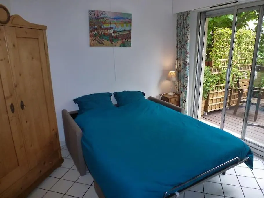 Studio Avec Terrasse A La Butte Aux Cailles Apartment
